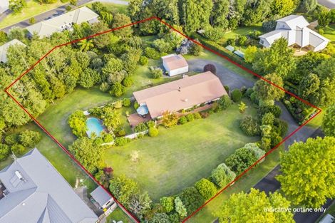 Photo of property in 11 Herbert Drive, Whangamata, 3620