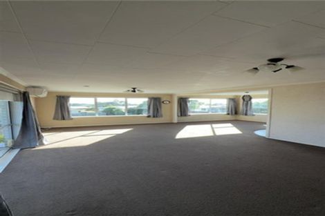 Photo of property in 23 Glamis Avenue, Bell Block, New Plymouth, 4312