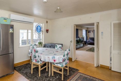 Photo of property in 40 Dorset Street, Levin, 5510