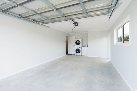 Photo of property in 2 Rotoiti Place, Paraparaumu, 5032