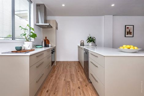 Photo of property in 5/44 Packe Street, Edgeware, Christchurch, 8013