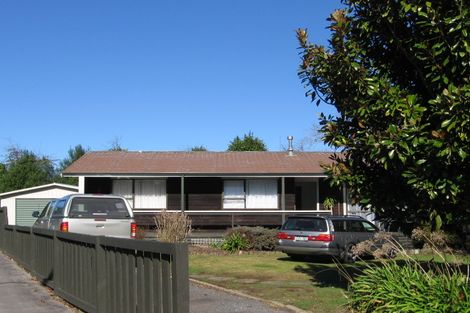 Photo of property in 11 Frost Place, Pukete, Hamilton, 3200