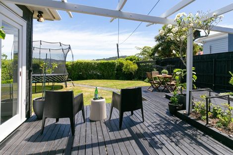 Photo of property in 24 Pembroke Road, Northland, Wellington, 6012