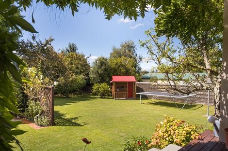 Photo of property in 15 Pirinoa Street, Feilding, 4702