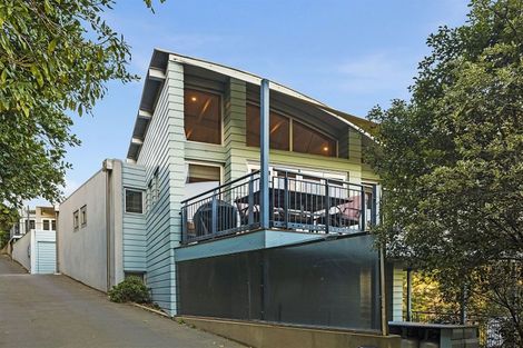 Photo of property in 1a Sherwood Lane, Cashmere, Christchurch, 8022