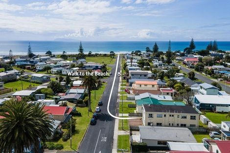 Photo of property in 4/5 Brighton Road, Waihi Beach, 3611
