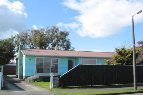 Photo of property in 7 Cargill Street, Levin, 5510