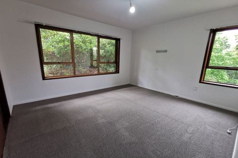 Photo of property in 23 Heaton Grove, Chatswood, Auckland, 0626