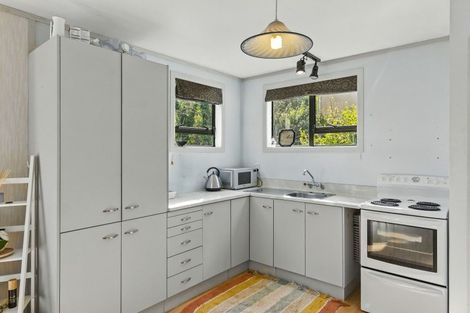 Photo of property in 15 Leinster Avenue, Raumati South, Paraparaumu, 5032