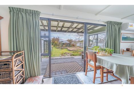 Photo of property in 8 Moorhouse Street, Waimate, 7924
