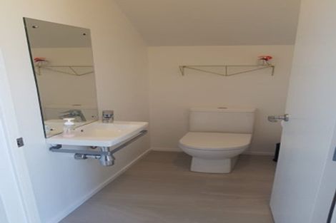 Photo of property in 9 Manutewhau Road, Massey, Auckland, 0614