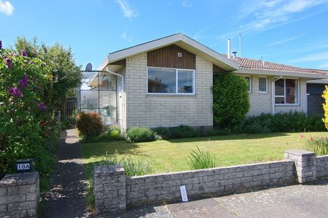 Photo of property in 1/18 Sawtell Place, Northcote, Christchurch, 8052