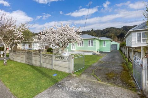Photo of property in 21 Hay Street, Wainuiomata, Lower Hutt, 5014