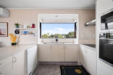 Photo of property in 197 Dickson Road, Papamoa Beach, Papamoa, 3118