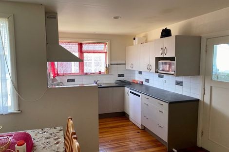 Photo of property in 25 Arimu Road, Papakura, 2110