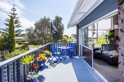 Photo of property in 136 Dickson Road, Papamoa Beach, Papamoa, 3118