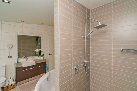 Photo of property in 8 Hei Esplanade, Whitianga, 3510