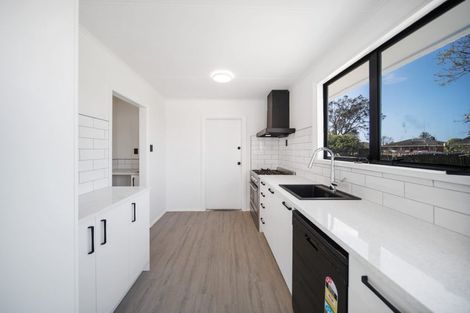 Photo of property in 54 Valiant Street, Mangere, Auckland, 2022