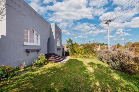 Photo of property in 1302 Dominion Road, Mount Roskill, Auckland, 1041