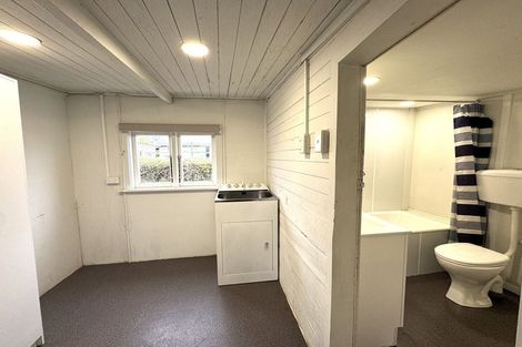 Photo of property in 11 Ossian Street, Milton, 9220