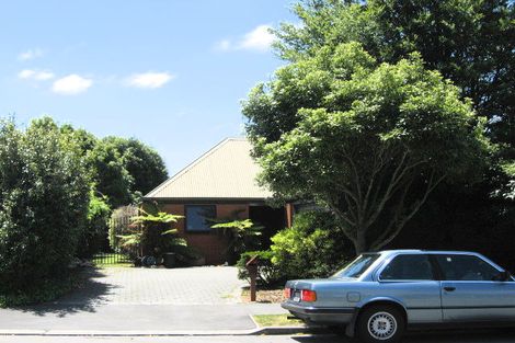 Photo of property in 3 Geraldo Place, Russley, Christchurch, 8042