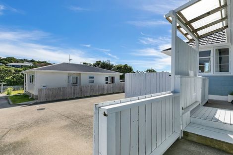 Photo of property in 12 Whenua View, Titahi Bay, Porirua, 5022