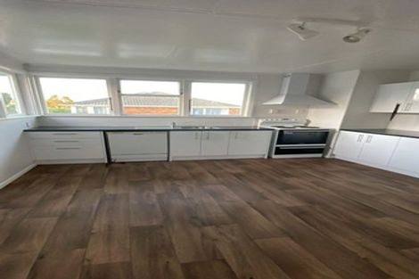 Photo of property in 15 Rangiora Crescent, Wairakei, Taupo, 3332