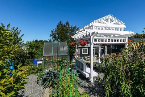 Photo of property in 5 Remu Place, Greenhithe, Auckland, 0632