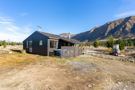 Photo of property in 64 Flanagan Lane, Ben Ohau, Twizel, 7999