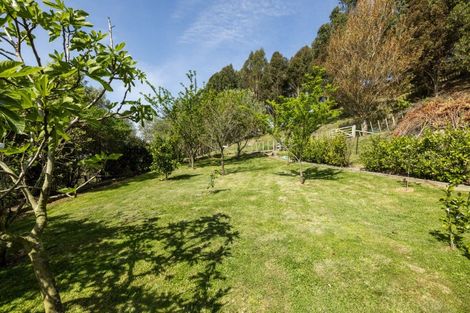 Photo of property in 64 Waipuka Road, Waimarama, Havelock North, 4294