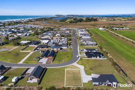 Photo of property in 49 Reel Road, Waihi Beach, 3611