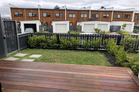 Photo of property in 278 Hobsonville Point Road, Hobsonville, Auckland, 0616