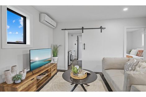 Photo of property in 50a Coopers Road, Dallington, Christchurch, 8061