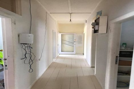 Photo of property in 477 Featherston Street, Palmerston North, 4414