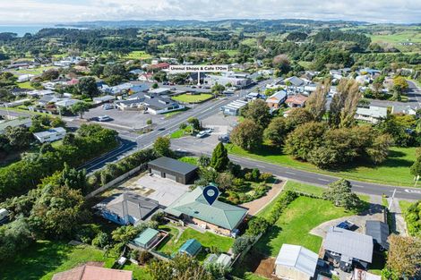 Photo of property in 5 Whakapaki Street, Urenui, 4375