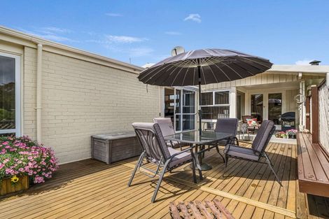 Photo of property in 30 Russell Crescent, Western Heights, Rotorua, 3015