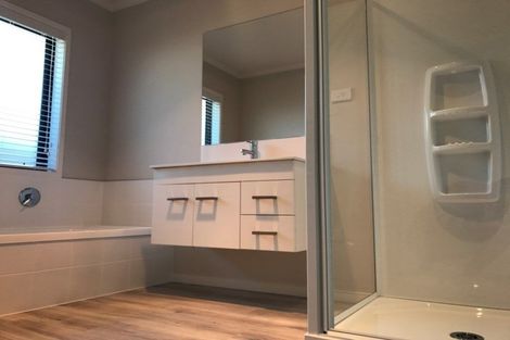 Photo of property in 15 Harding Drive, Papamoa Beach, Papamoa, 3118