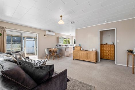 Photo of property in 3a Rossiter Crescent, Lynmouth, New Plymouth, 4310