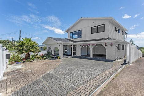Photo of property in 27 Gilfillan Street, Blockhouse Bay, Auckland, 0600