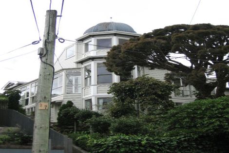 Photo of property in 9 Manley Terrace, Newtown, Wellington, 6021