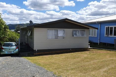 Photo of property in 16 Vogel Street, Kawakawa, 0210