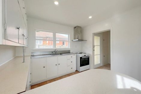 Photo of property in 96a Forest Lake Road, Forest Lake, Hamilton, 3200