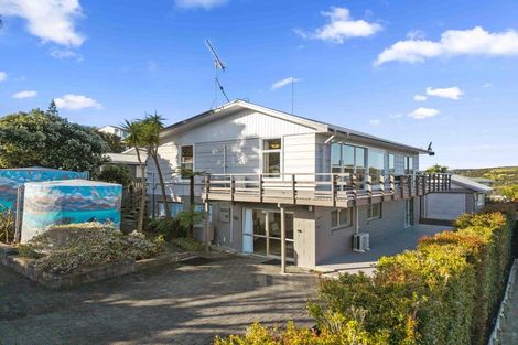Photo of property in 12 Everard Avenue, Army Bay, Whangaparaoa, 0930