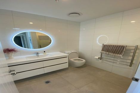 Photo of property in 202/86 Alpha Street, Cambridge, 3434