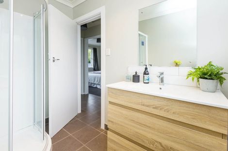 Photo of property in 1/18 Benge Crescent, Clouston Park, Upper Hutt, 5018