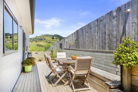 Photo of property in 7 Puka Place, Raglan, 3225