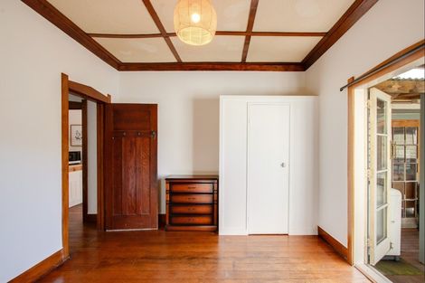 Photo of property in 118 Wellesley Road, Napier South, Napier, 4110