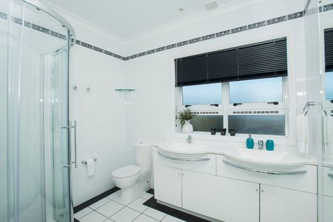 Photo of property in 17 Russell Street, Whataupoko, Gisborne, 4010