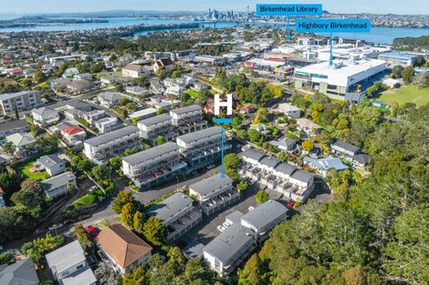 Photo of property in 4g/20 Ian Marwick Place, Birkenhead, Auckland, 0626