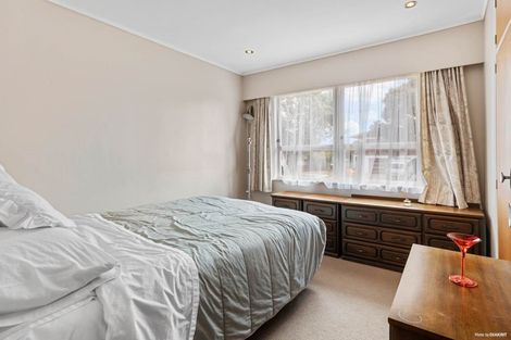 Photo of property in 5 Hazeldene Place, Opaheke, Papakura, 2113